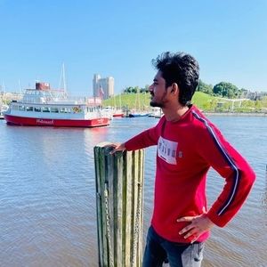 Meet your Posher, Naveen